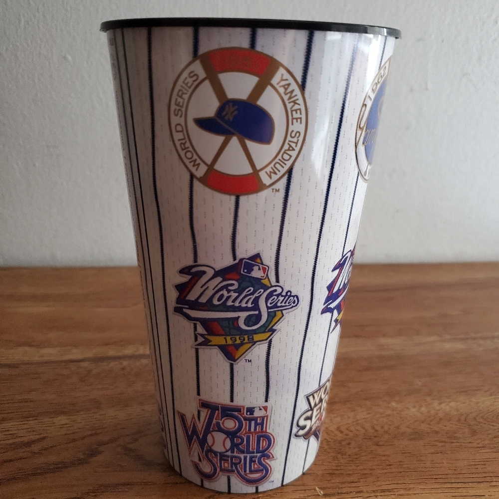 NY YANKEES World Series Plastic Cup New